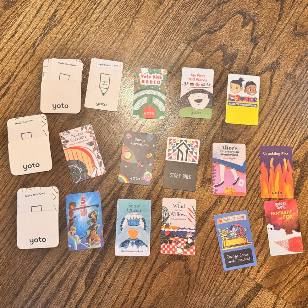 Yoto Player with 17 cards - Picture 2 of 6